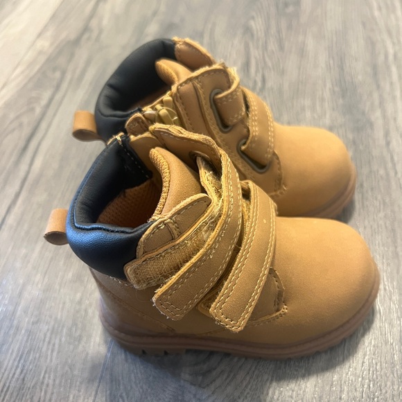 Other - 💛🦢5 FOR $10!!! 🦢💛 Kids Hiking Boots